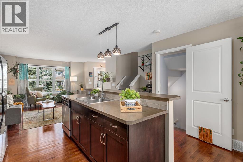 Single Family House for Sale in  Panamount Way NW Panorama Hills Calgary 