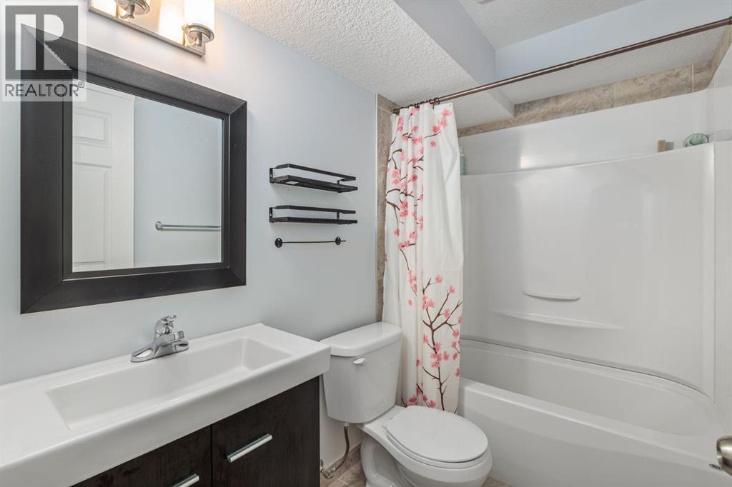 Single Family House for Sale in  Panamount Way NW Panorama Hills Calgary 