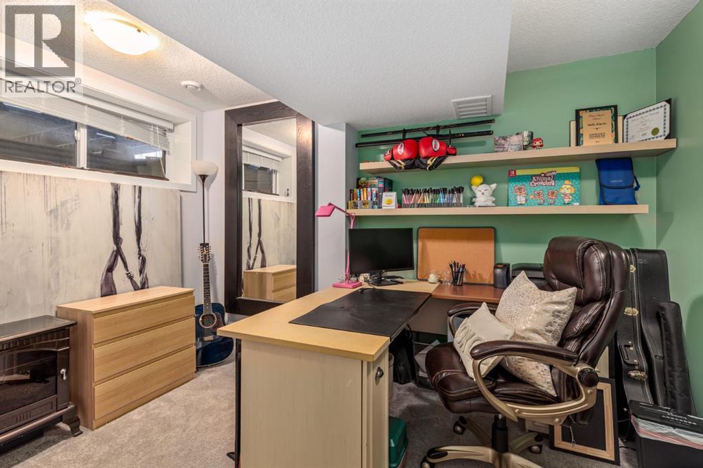 Single Family House for Sale in  Panamount Way NW Panorama Hills Calgary 