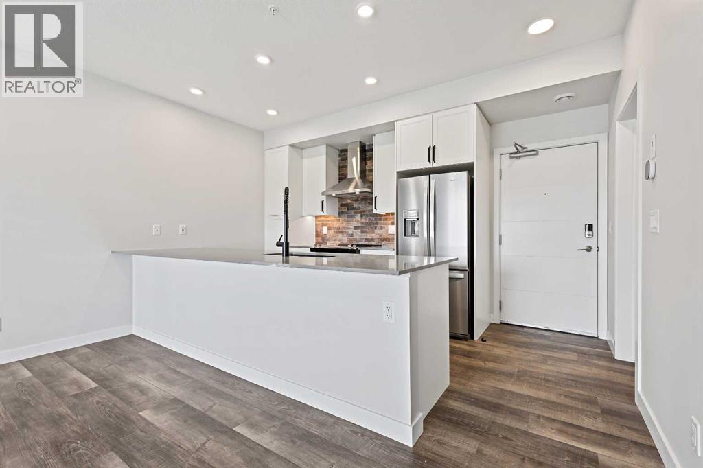 216, 255 Les Jardins Park SE, Calgary, Alberta