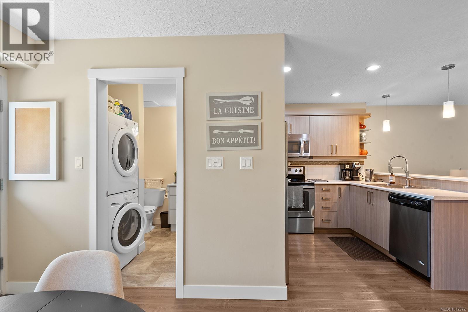 22 3050 Sherman Rd, Duncan