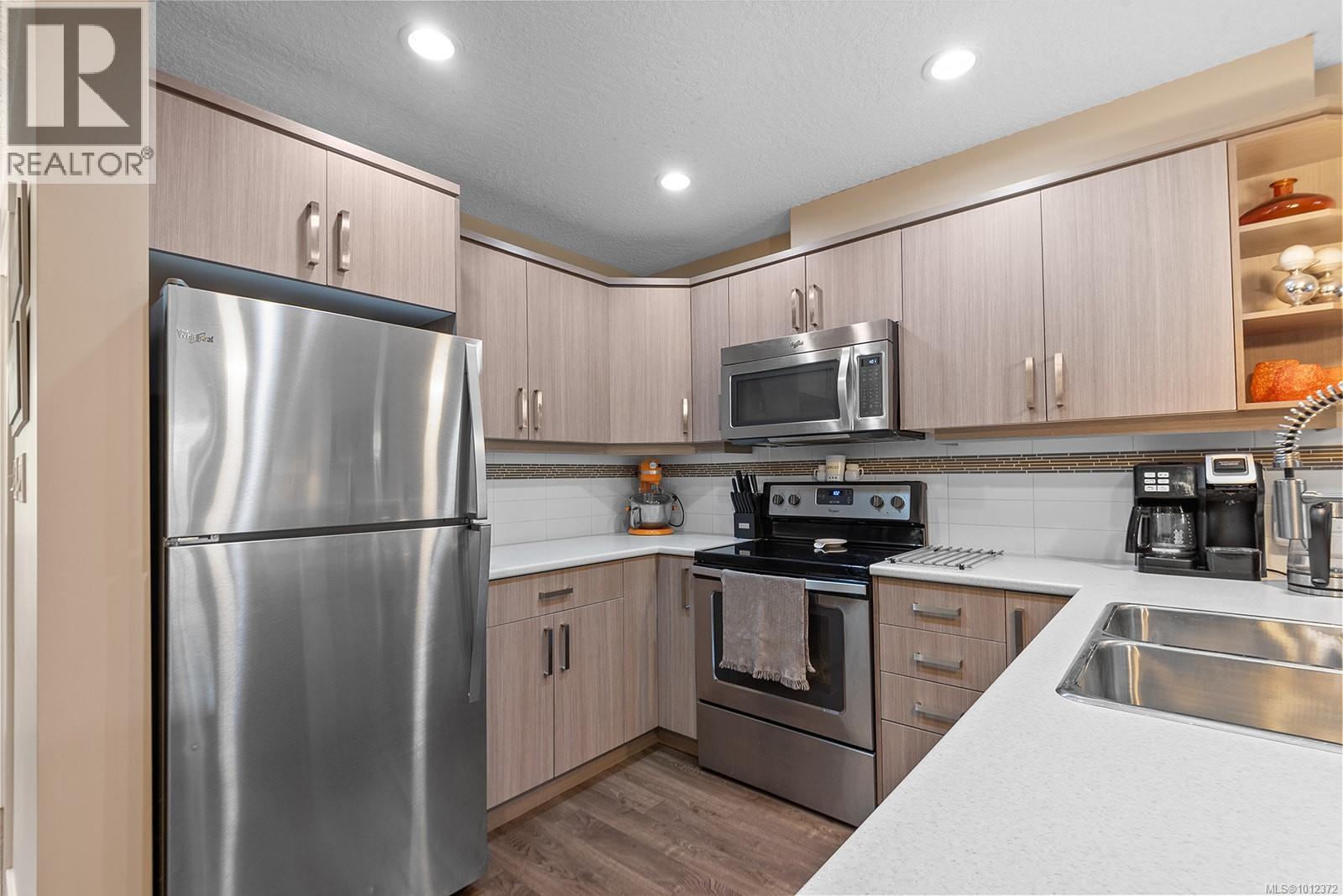 22 3050 Sherman Rd, Duncan