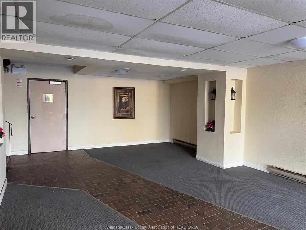 Photo 3 of 2565 Lauzon Road Unit 204, Windsor ON