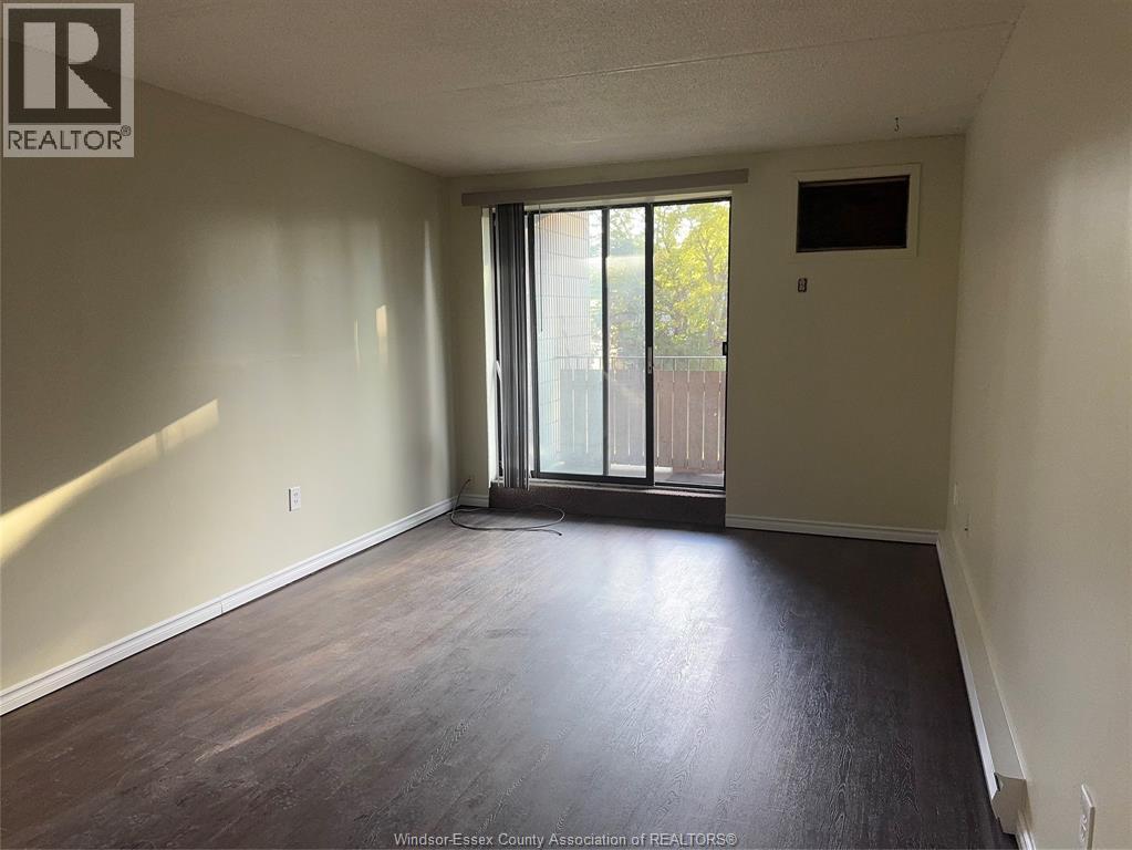Photo 5 of 2565 Lauzon Road Unit 204, Windsor ON