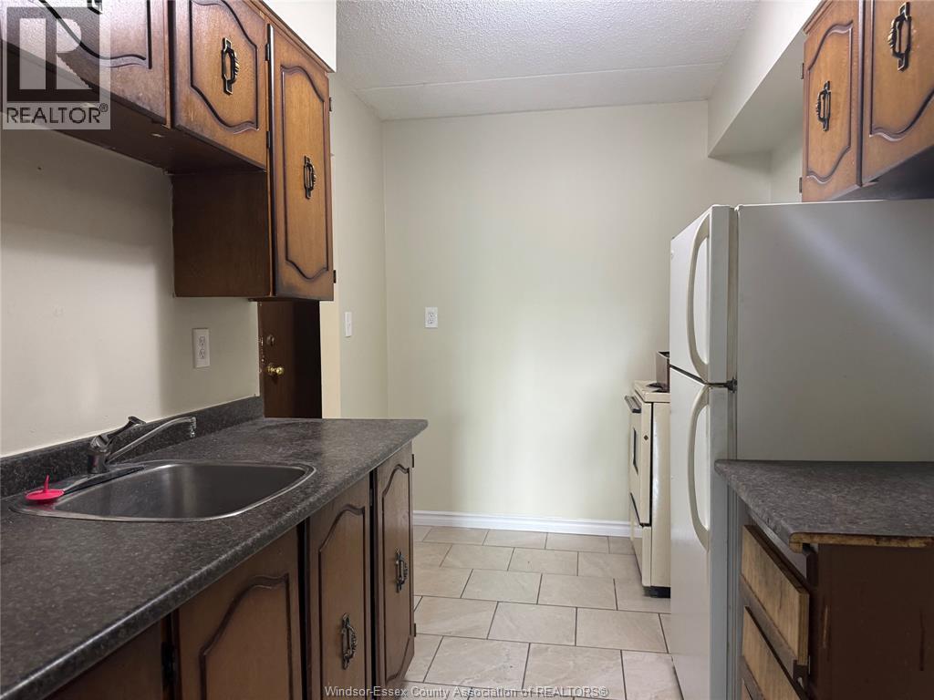 Photo 7 of 2565 Lauzon Road Unit 204, Windsor ON