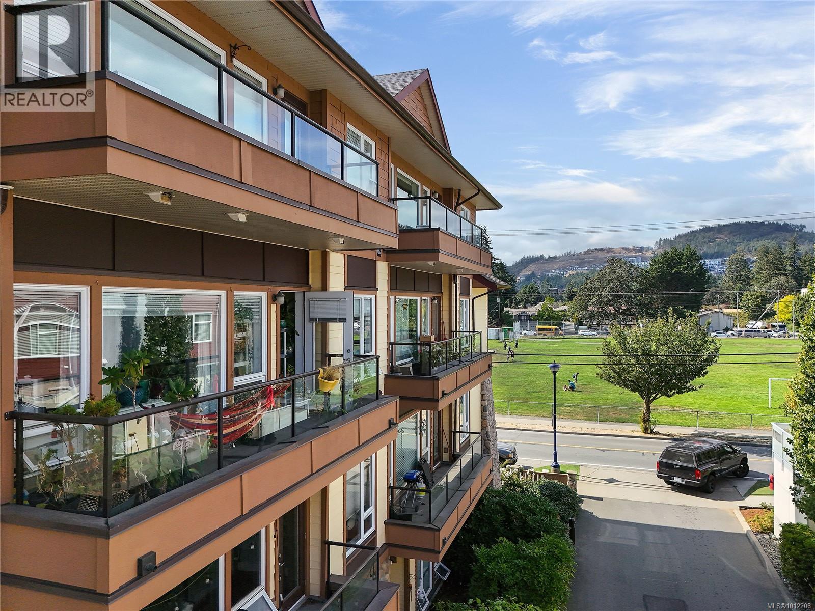 304 2747 Jacklin Road, Langford