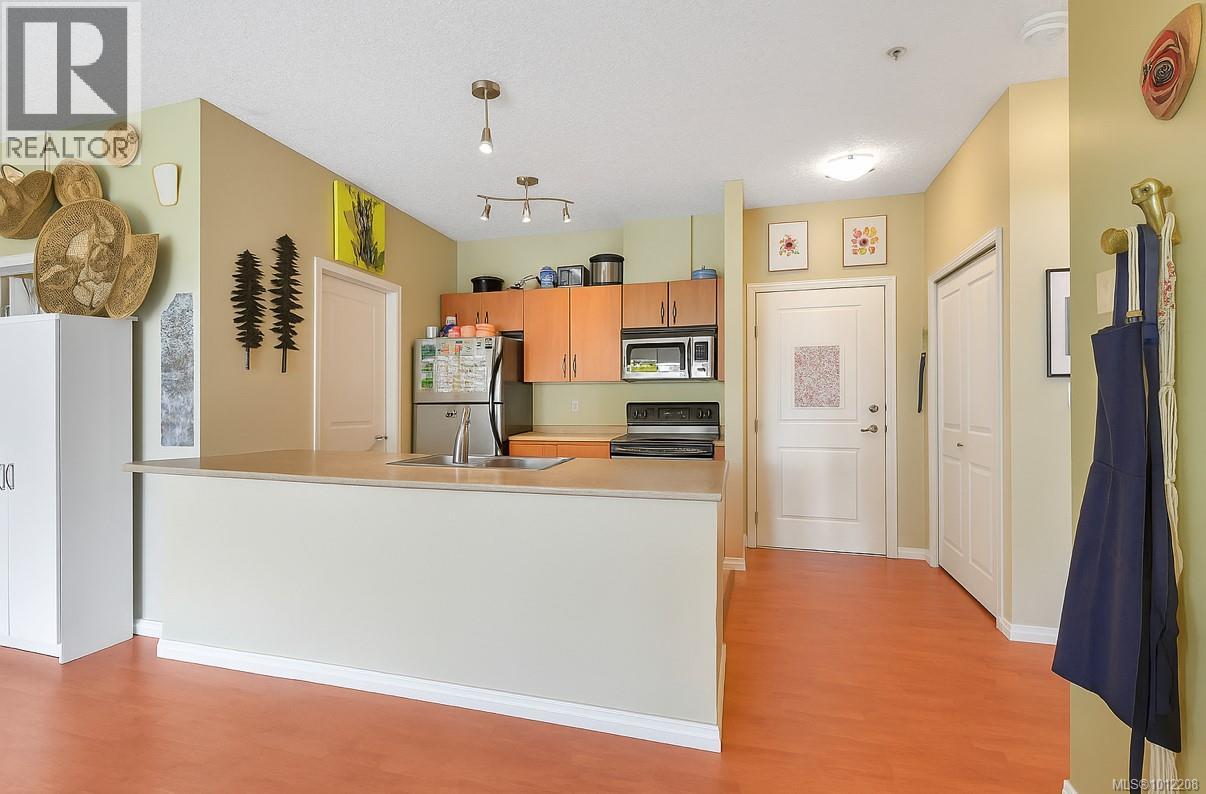 304 2747 Jacklin Road, Langford