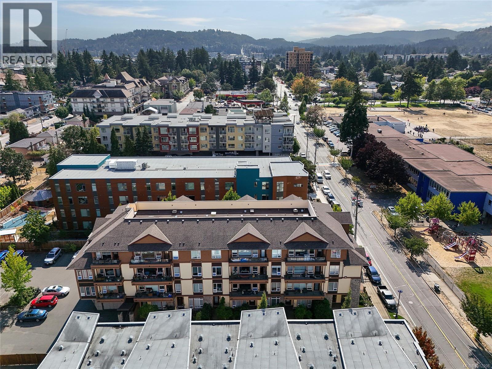 304 2747 Jacklin Road, Langford
