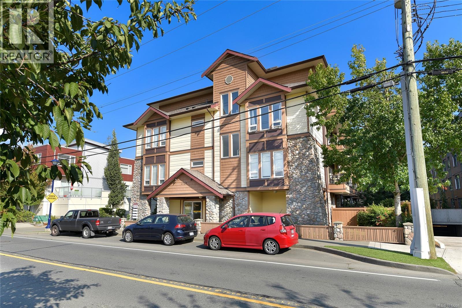 304 2747 Jacklin Road, Langford