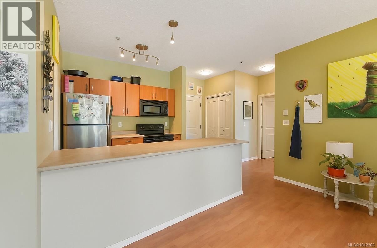 304 2747 Jacklin Road, Langford