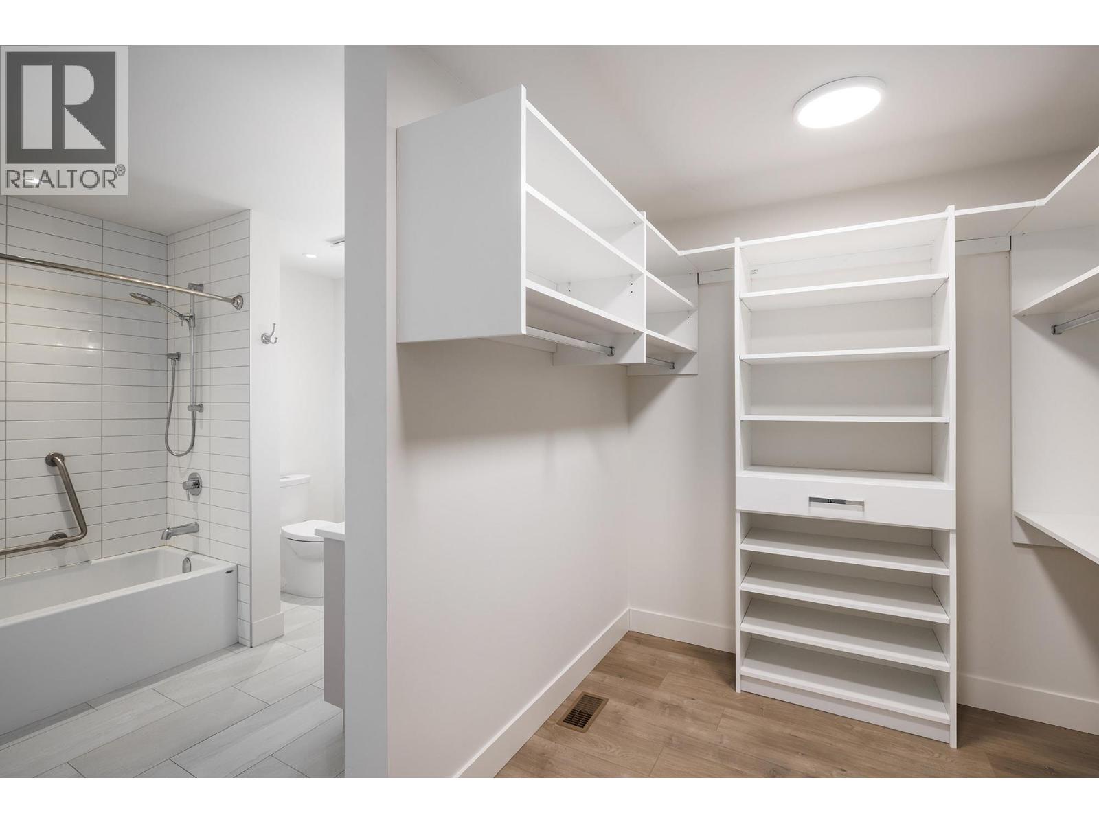  410 Sarsons Road, Kelowna