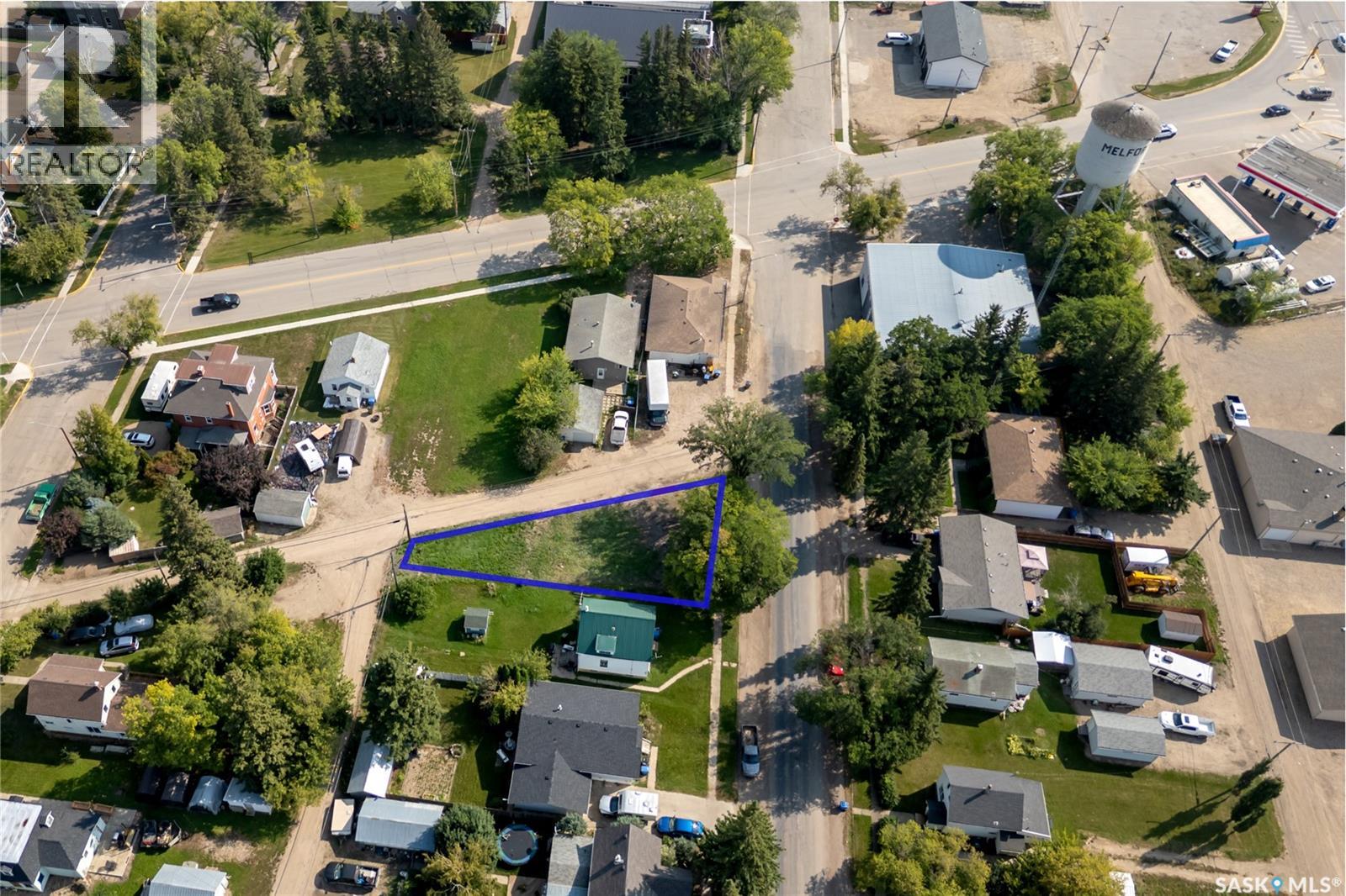 302 Burrows AVENUE W — photo 6