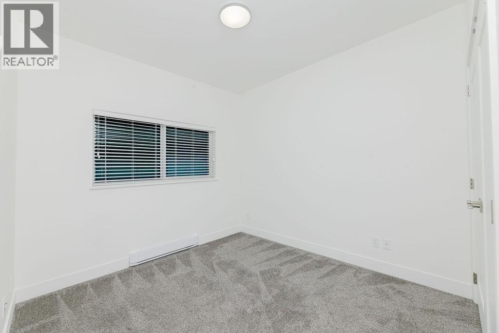 102 710 SCHOOL ROAD, Gibsons