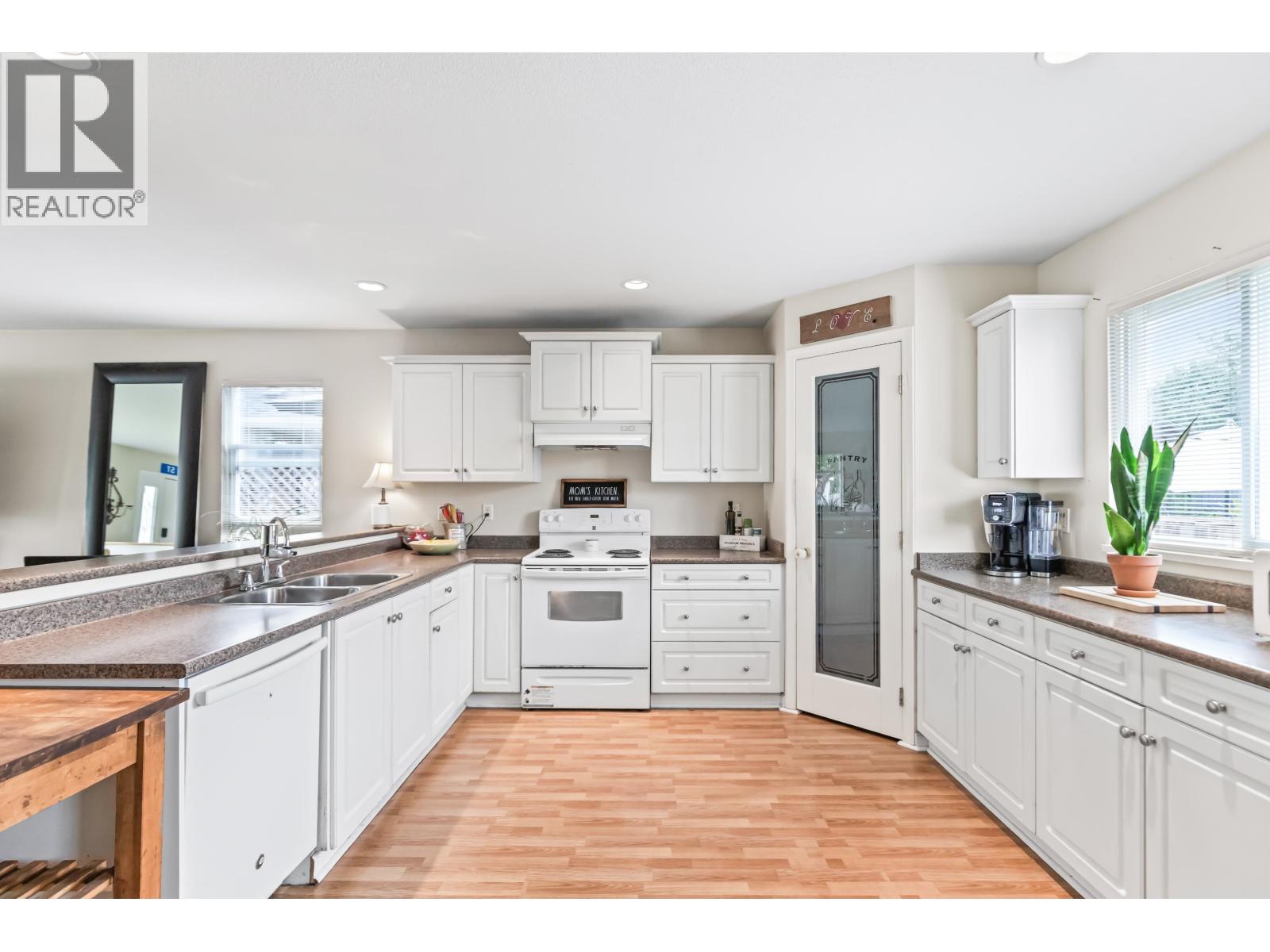 22666 123 AVENUE, Maple Ridge