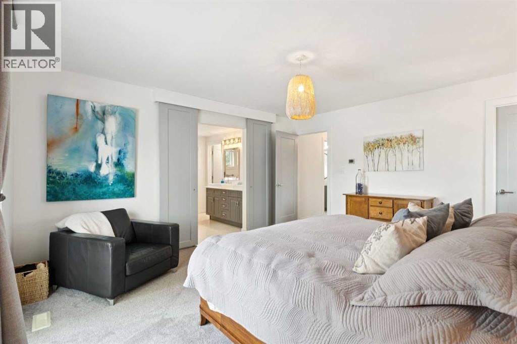 Single Family House for Sale in  Lake Erie Way SE Lake Bonavista Calgary 