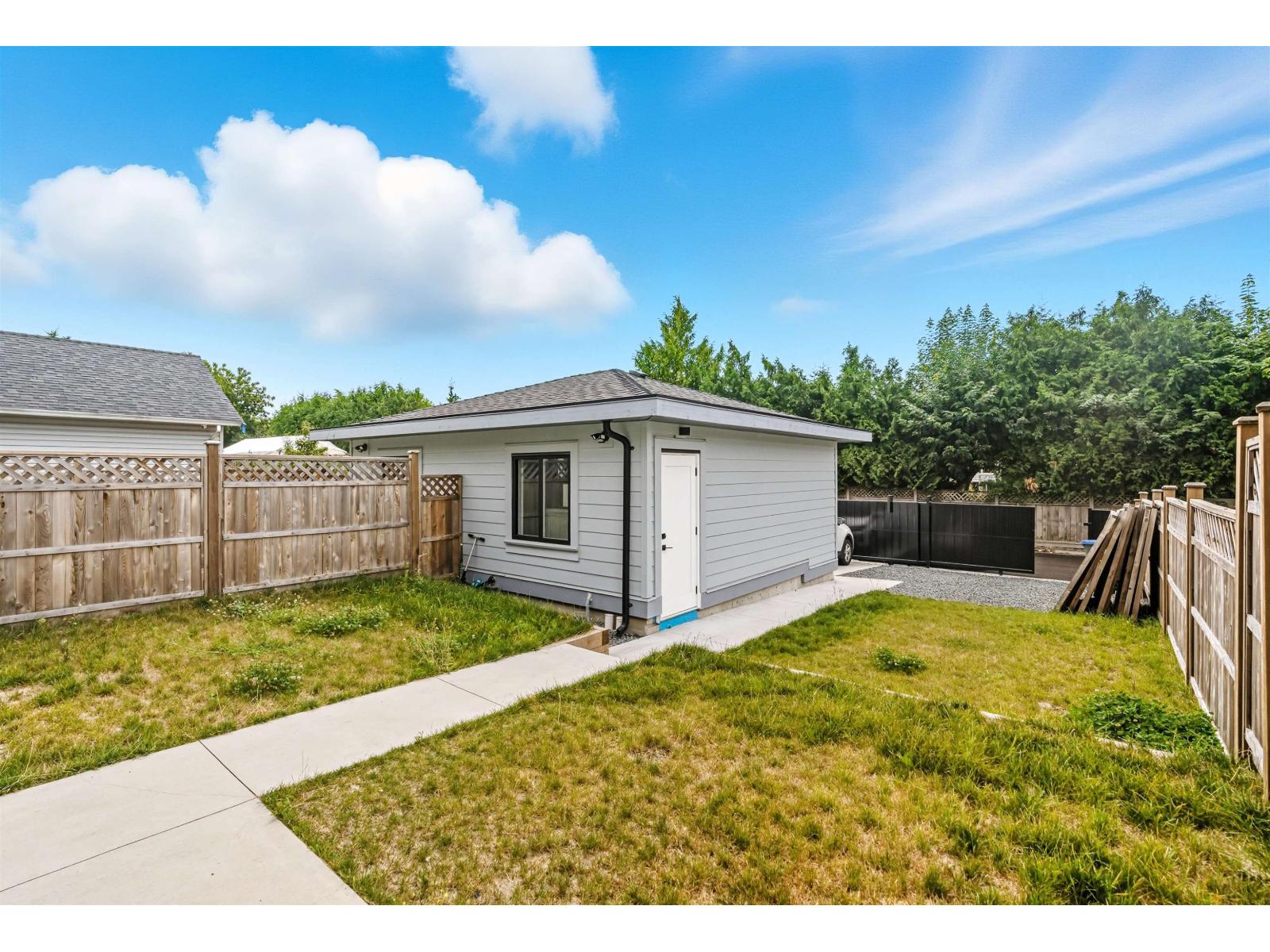 18460 64 AVENUE, Surrey