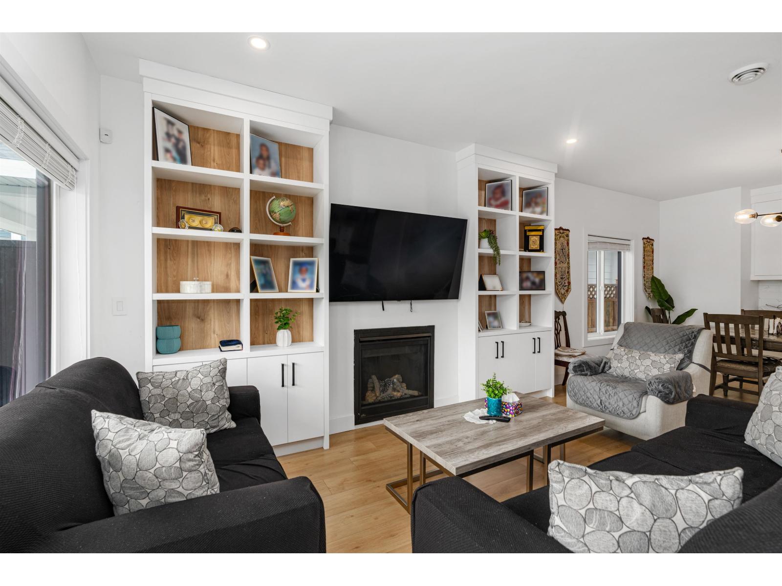 18460 64 AVENUE, Surrey