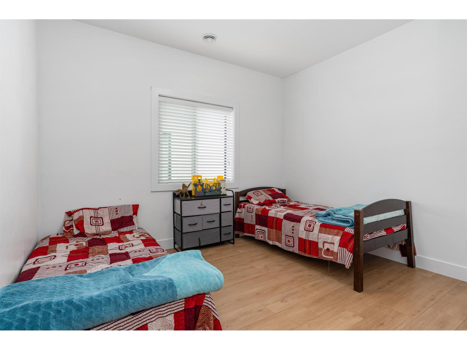 18460 64 AVENUE, Surrey