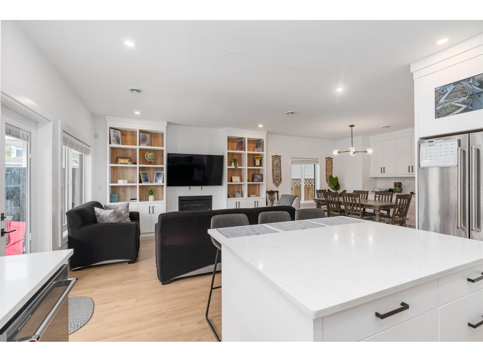 18460 64 AVENUE, Surrey
