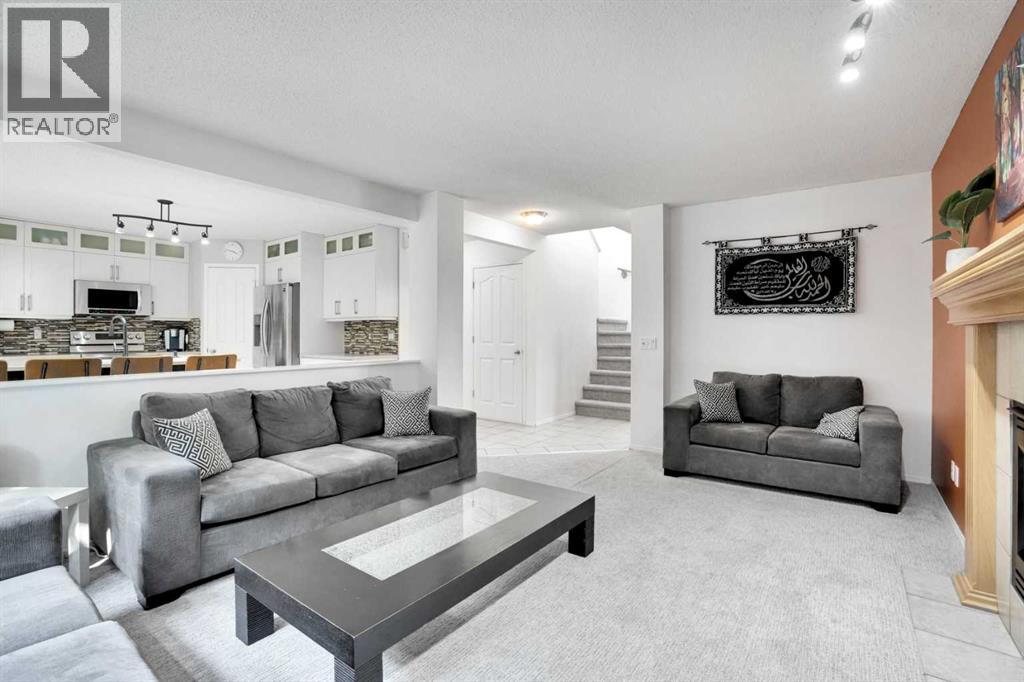 Single Family House for Sale in  harvest hills Drive NE Harvest Hills Calgary 