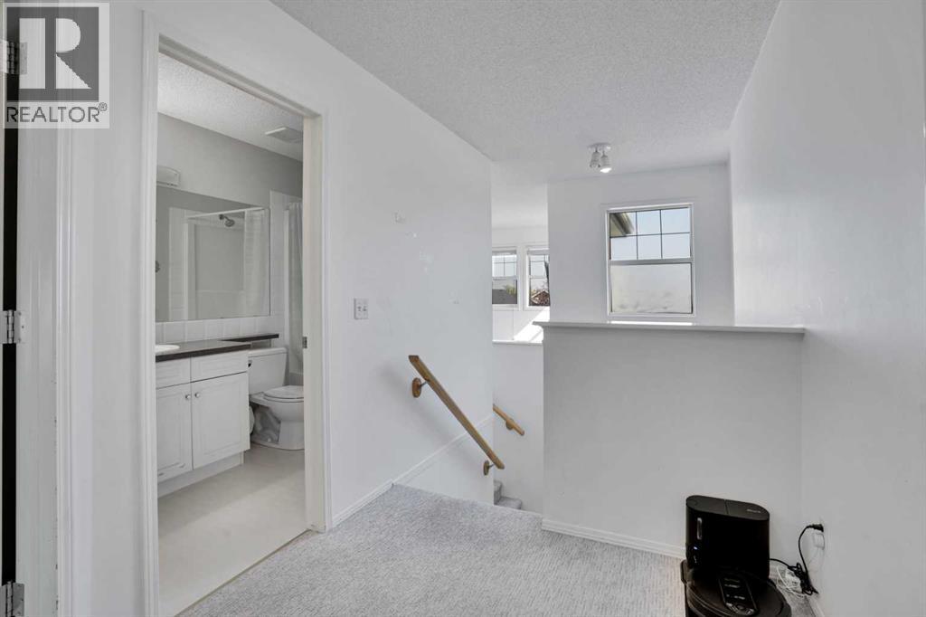 Single Family House for Sale in  harvest hills Drive NE Harvest Hills Calgary 