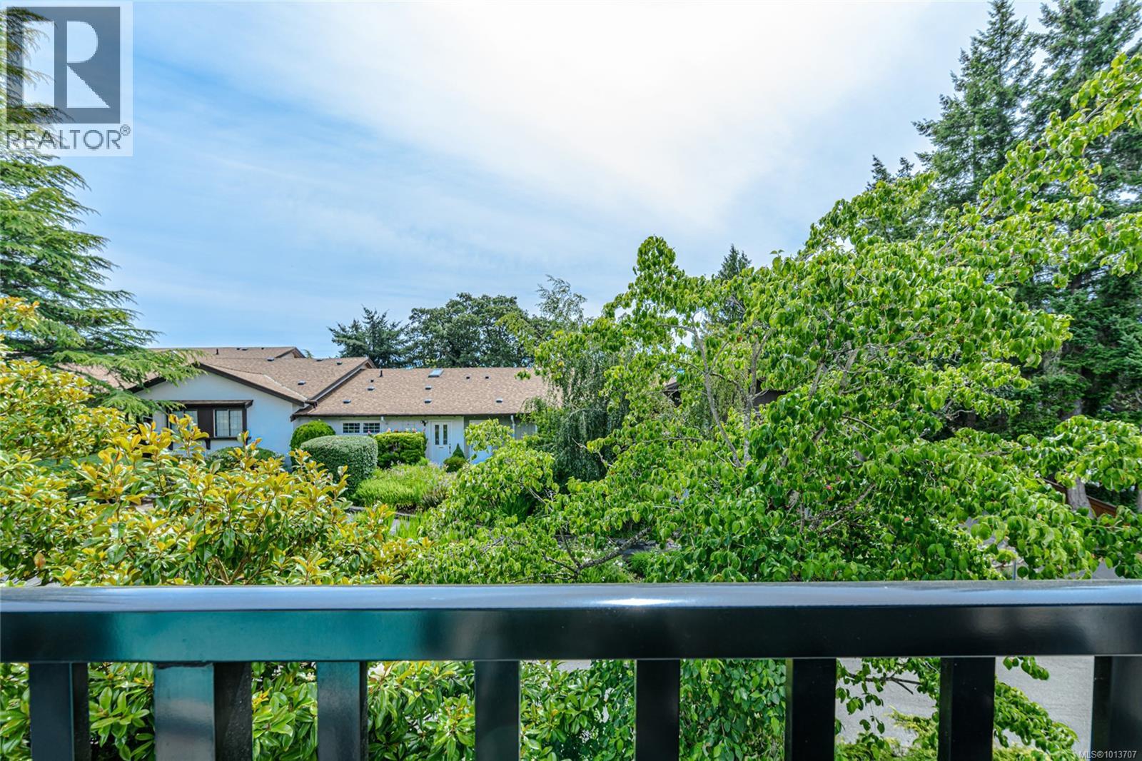 309 280 Island Hwy, View Royal