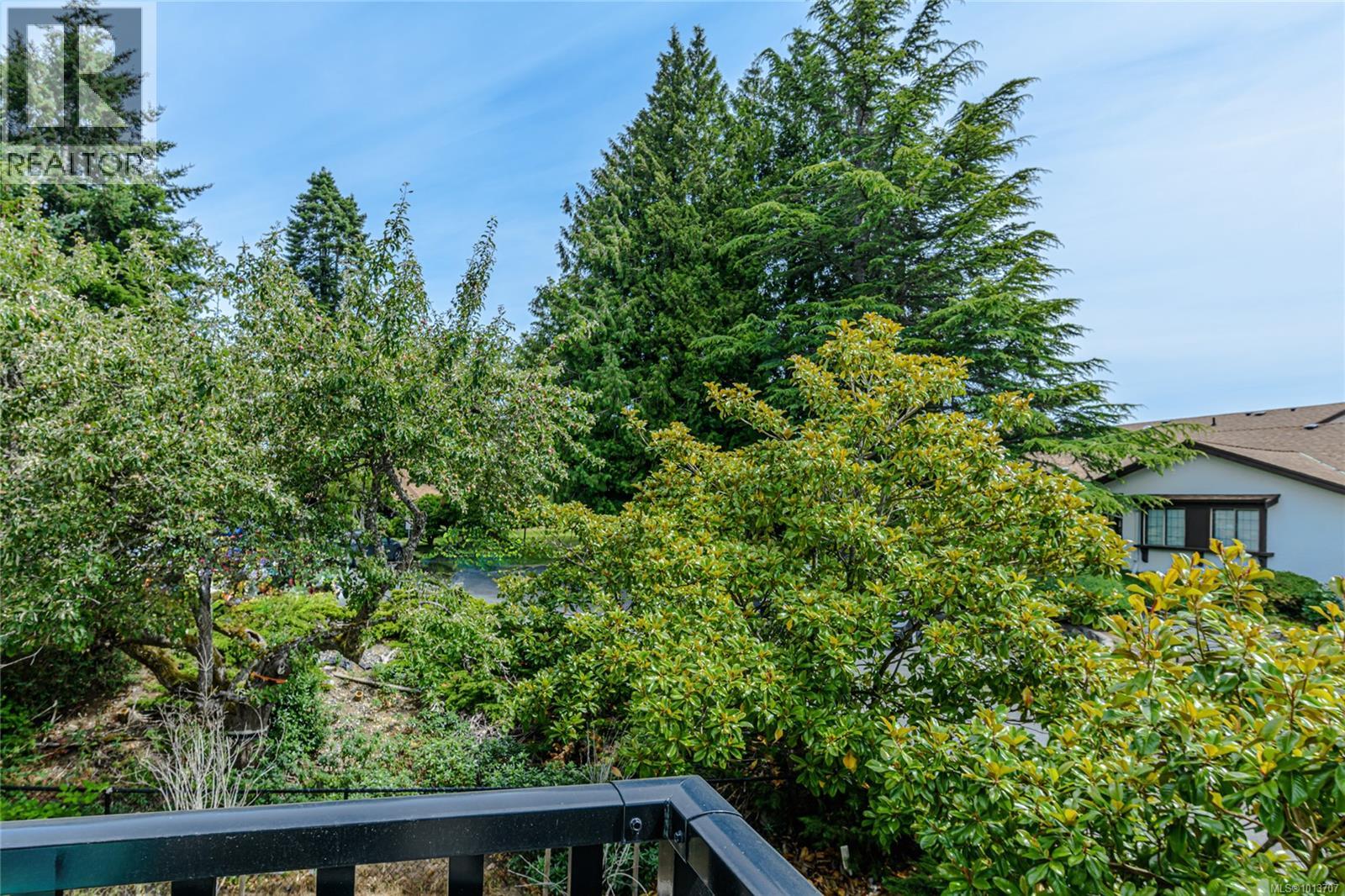 309 280 Island Hwy, View Royal