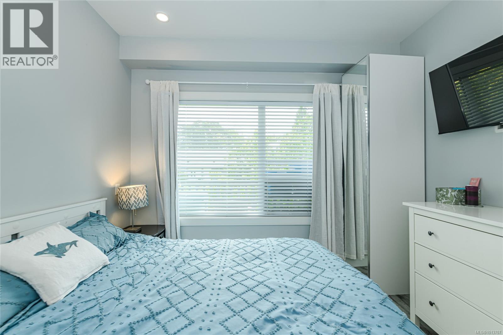 309 280 Island Hwy, View Royal