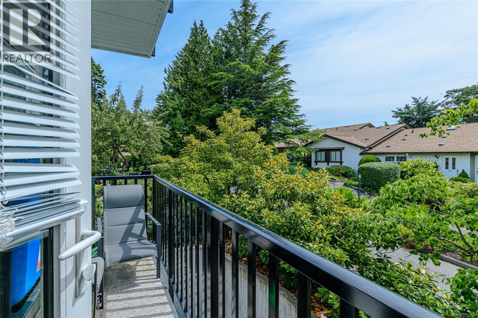 309 280 Island Hwy, View Royal