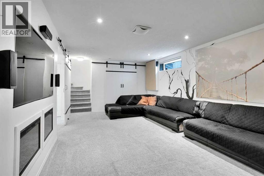 Single Family House for Sale in  harvest hills Drive NE Harvest Hills Calgary 