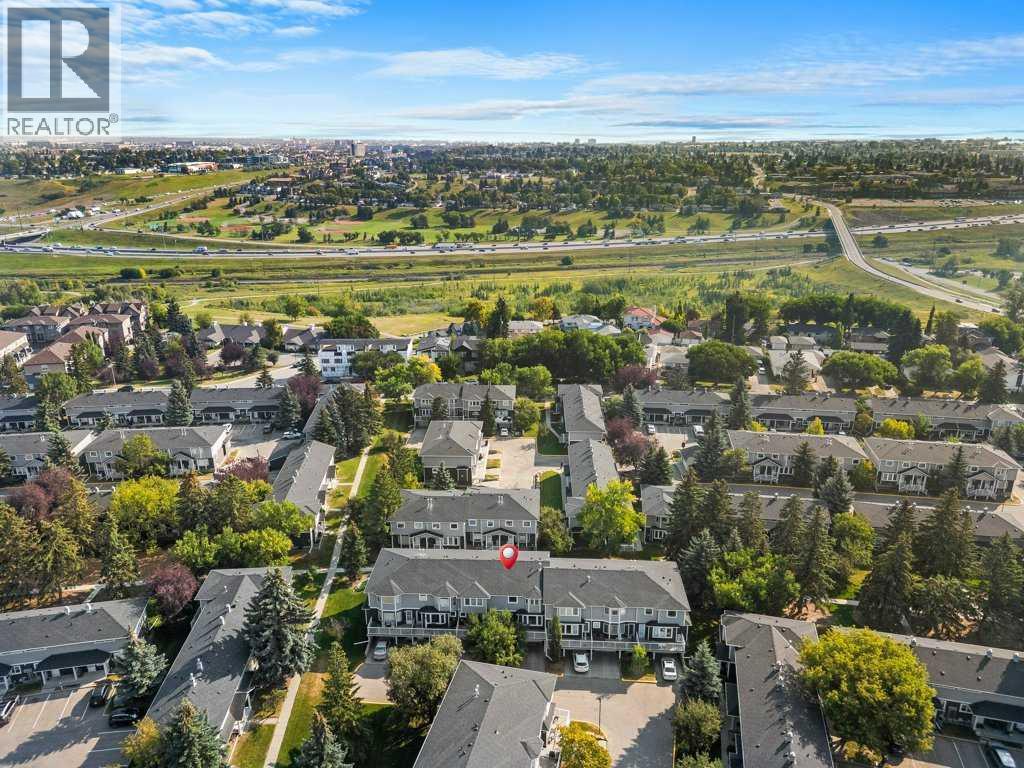 Single Family House for Sale in  Regal Park NE Renfrew Calgary 
