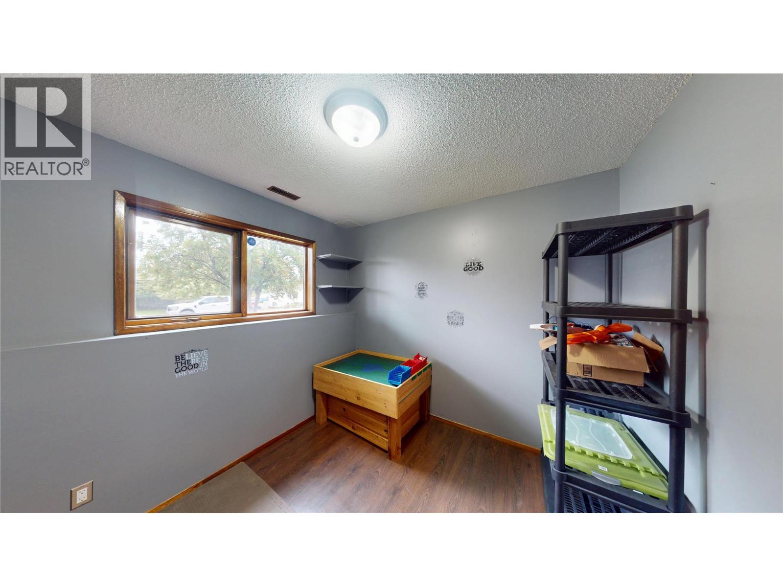 705 15th Street S, Cranbrook
