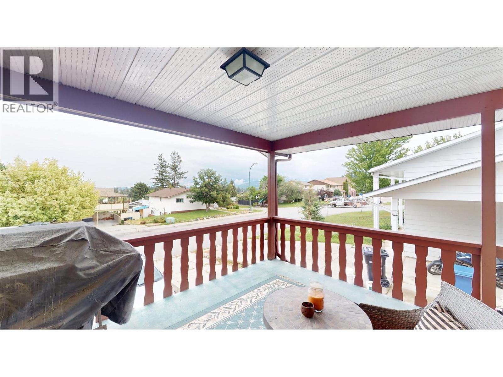 705 15th Street S, Cranbrook