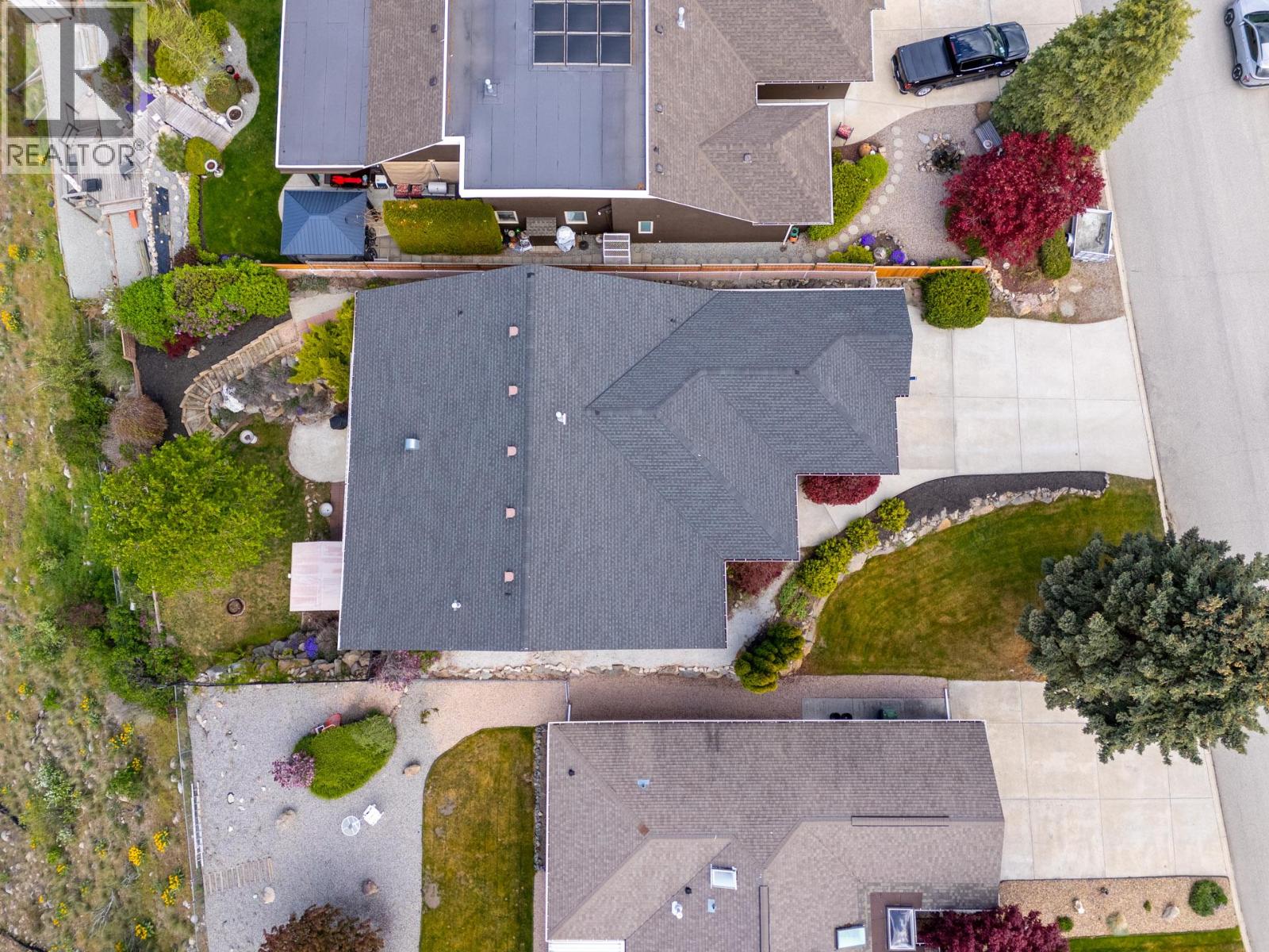 3784 Inglis Place, Peachland