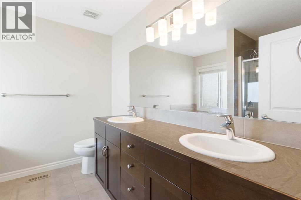 Single Family House for Sale in  Sherwood Heights NW Sherwood Calgary 