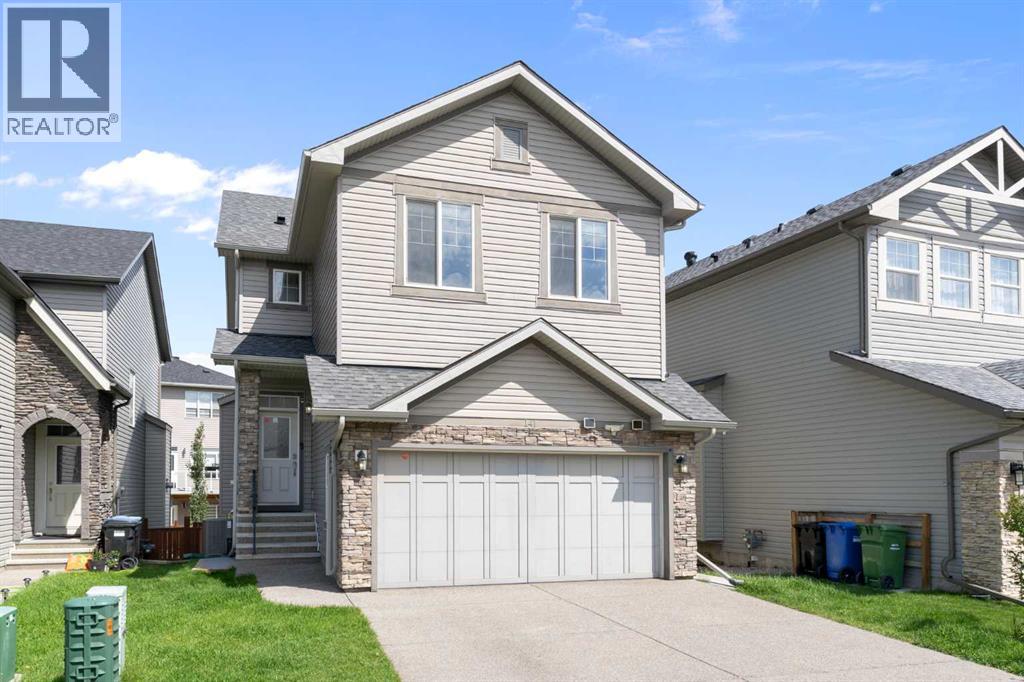 Single Family House for Sale in  Sherwood Heights NW Sherwood Calgary 
