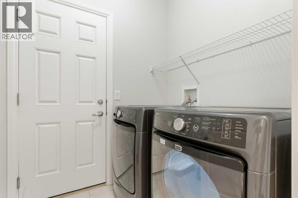 Single Family House for Sale in  Sherwood Heights NW Sherwood Calgary 