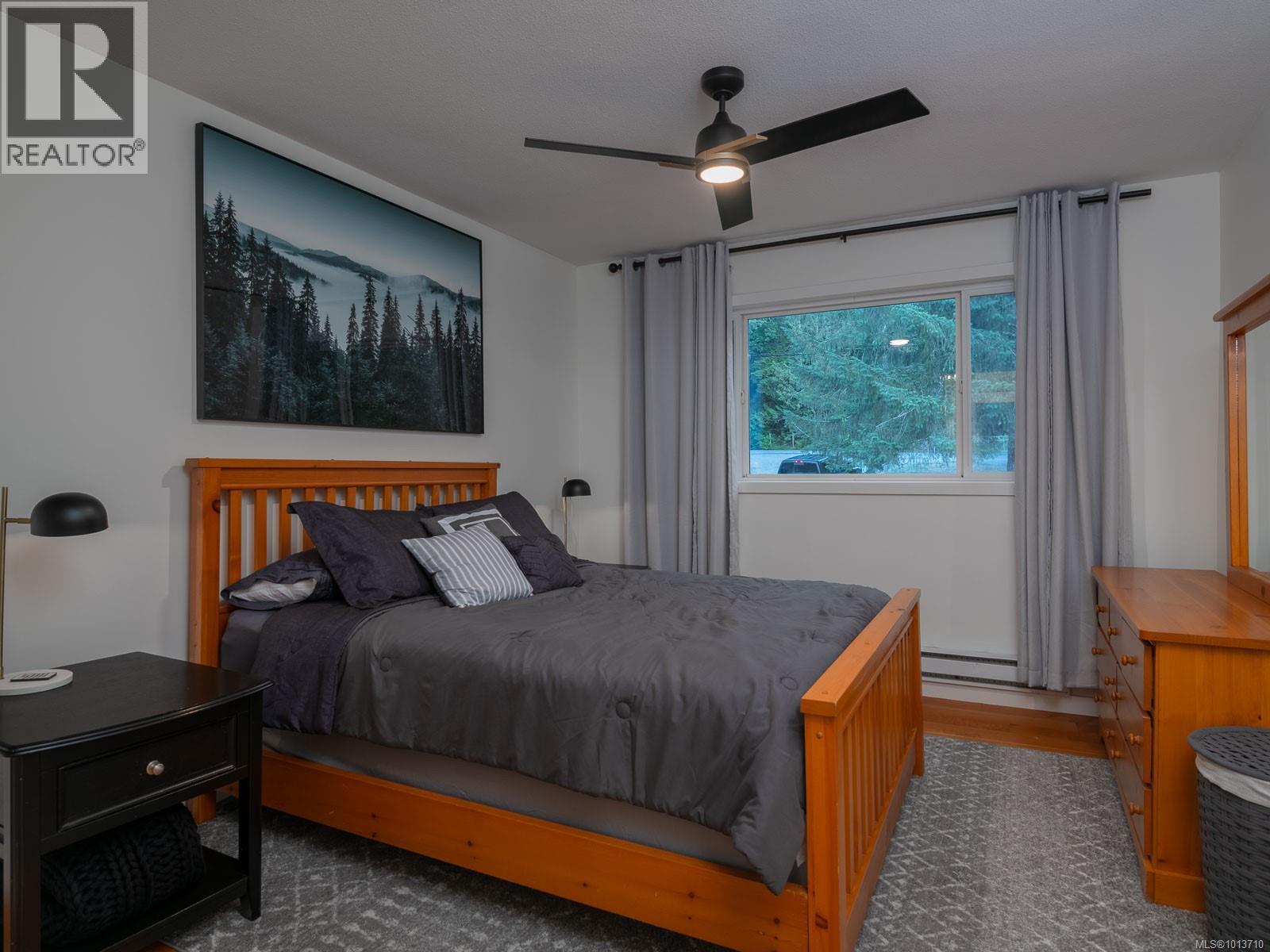 9010 Lord Rd, Port Alberni