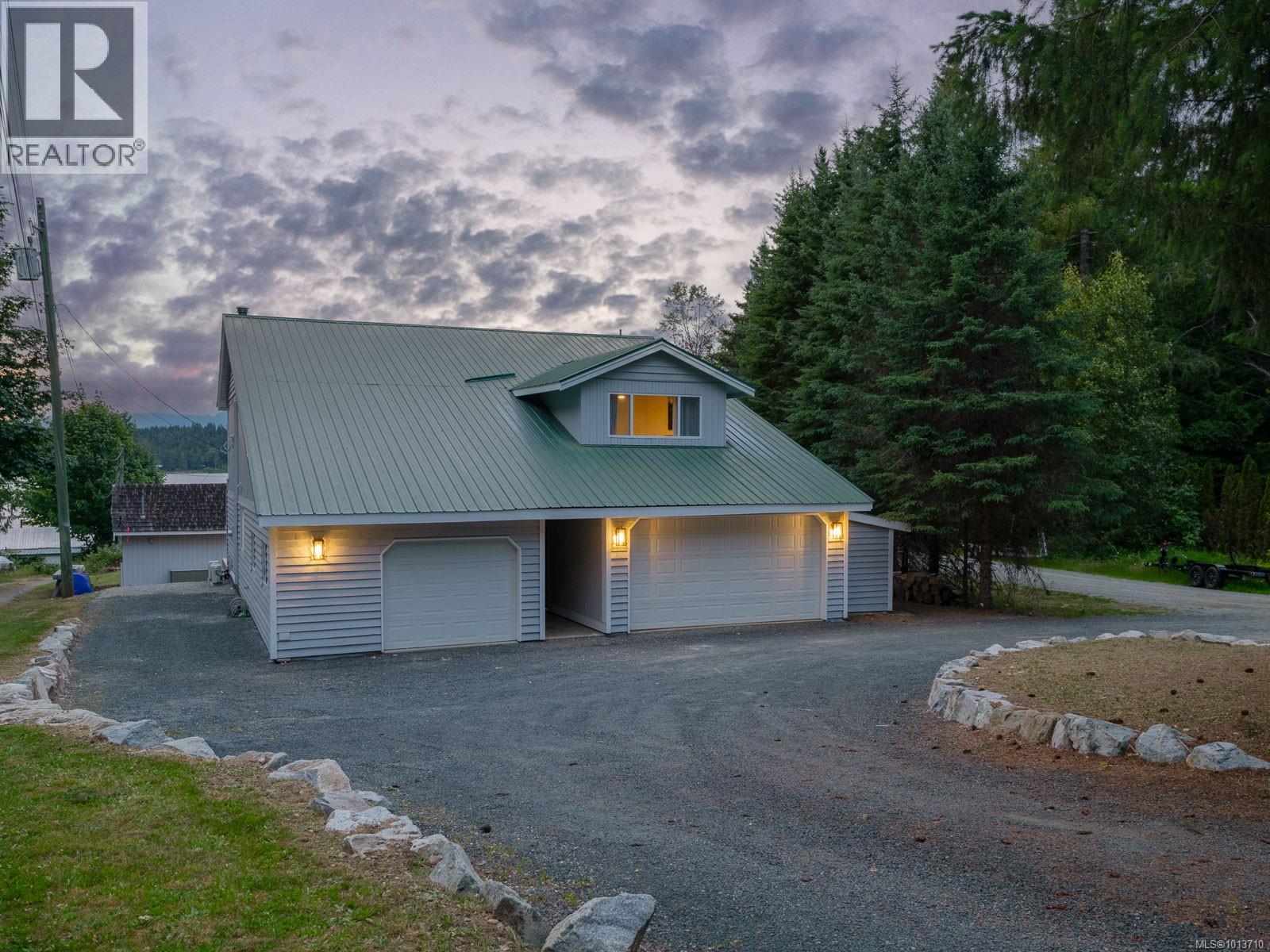 9010 Lord Rd, Port Alberni