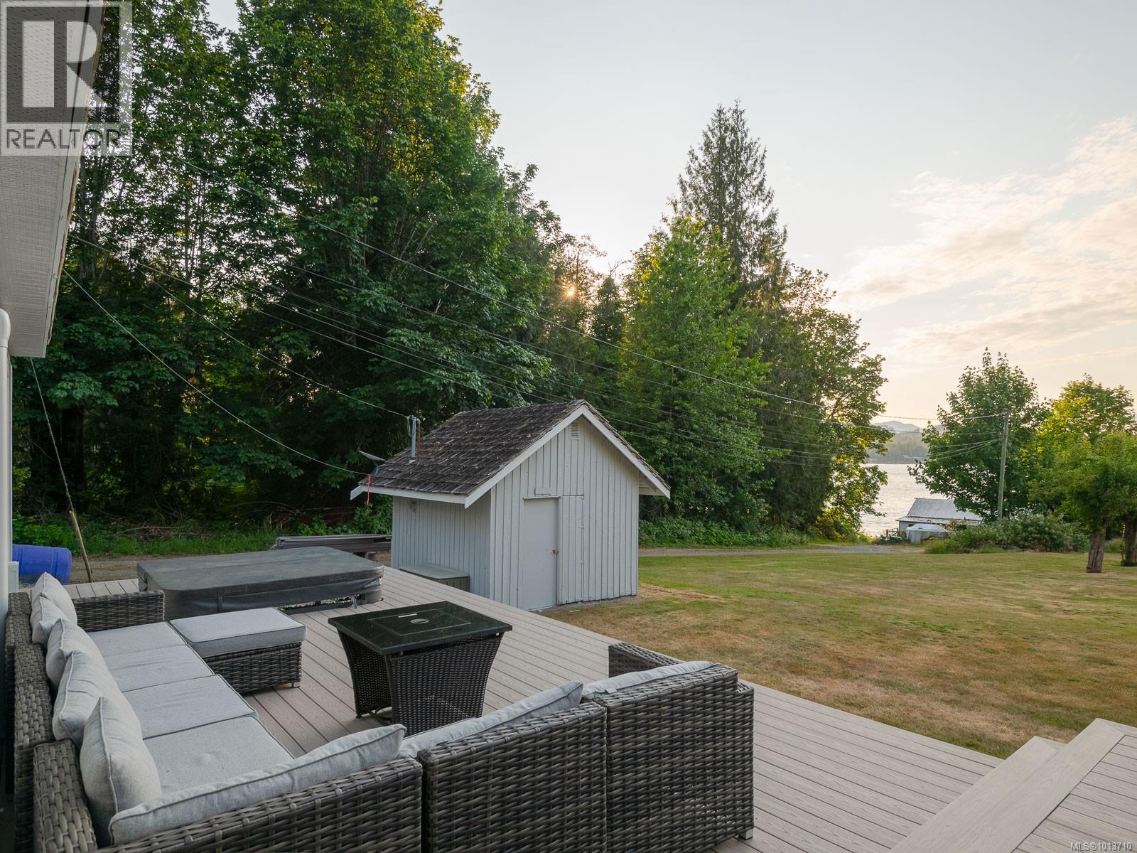 9010 Lord Rd, Port Alberni