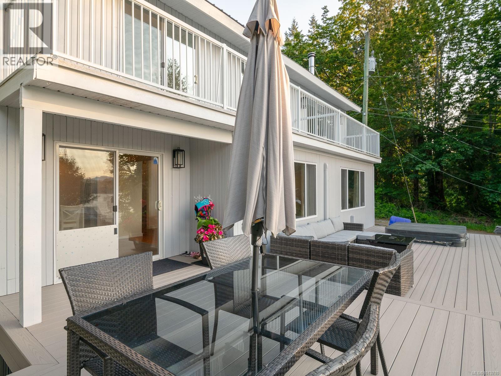 9010 Lord Rd, Port Alberni