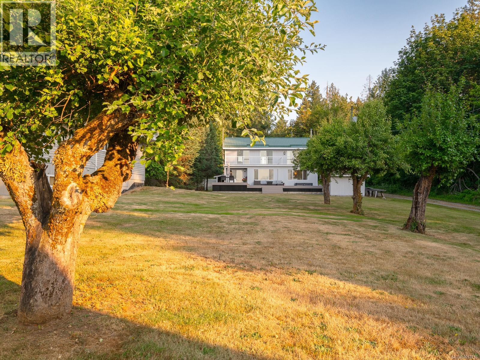 9010 Lord Rd, Port Alberni