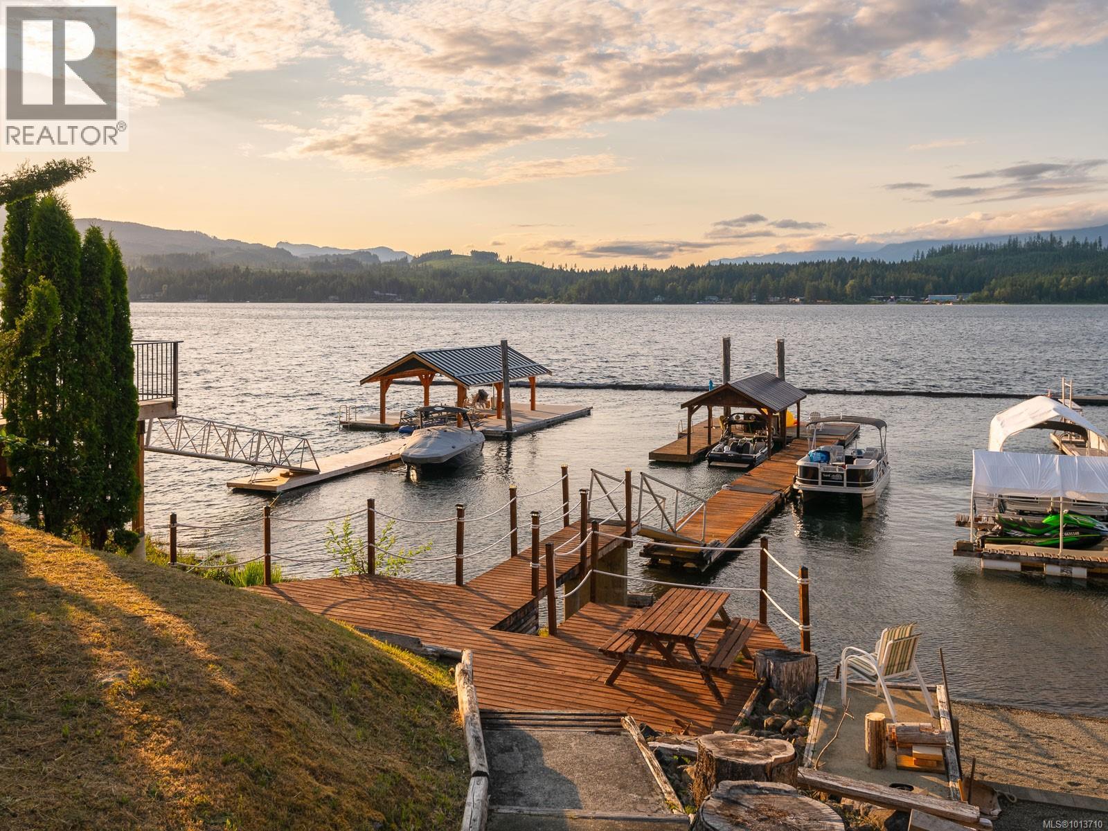 9010 Lord Rd, Port Alberni