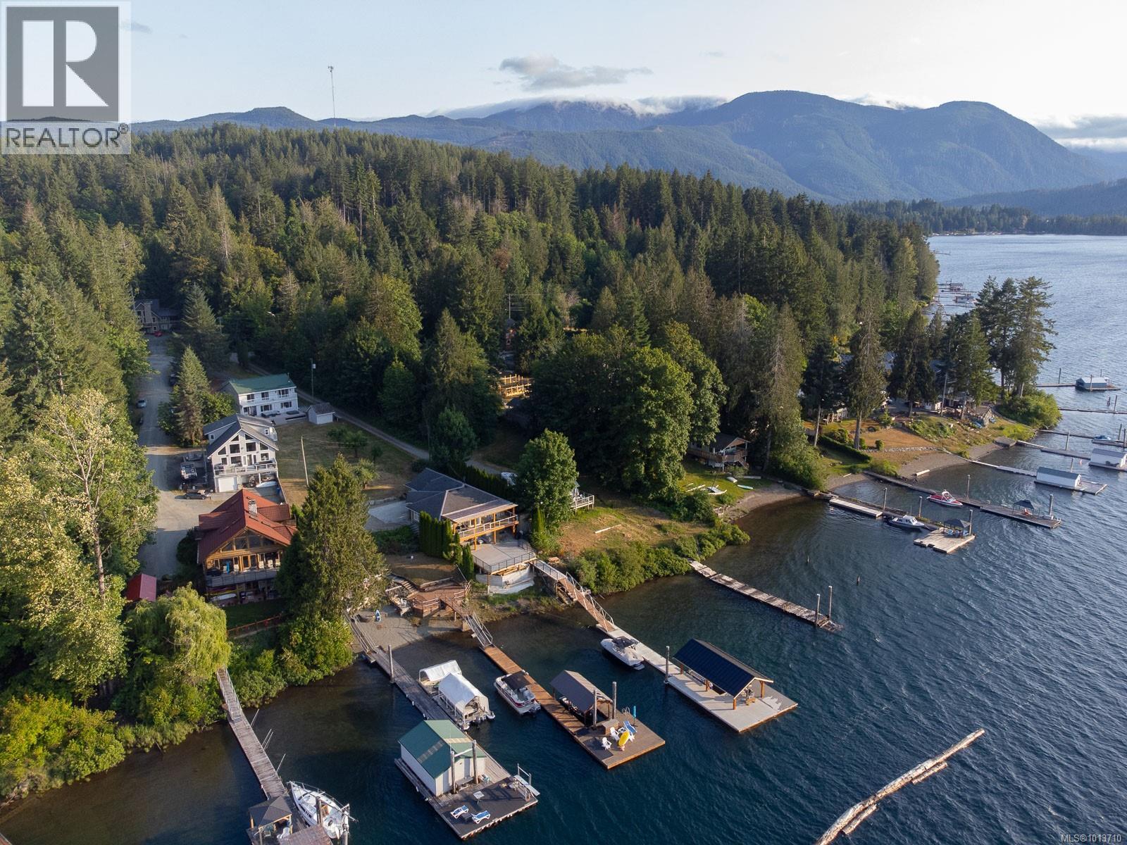 9010 Lord Rd, Port Alberni