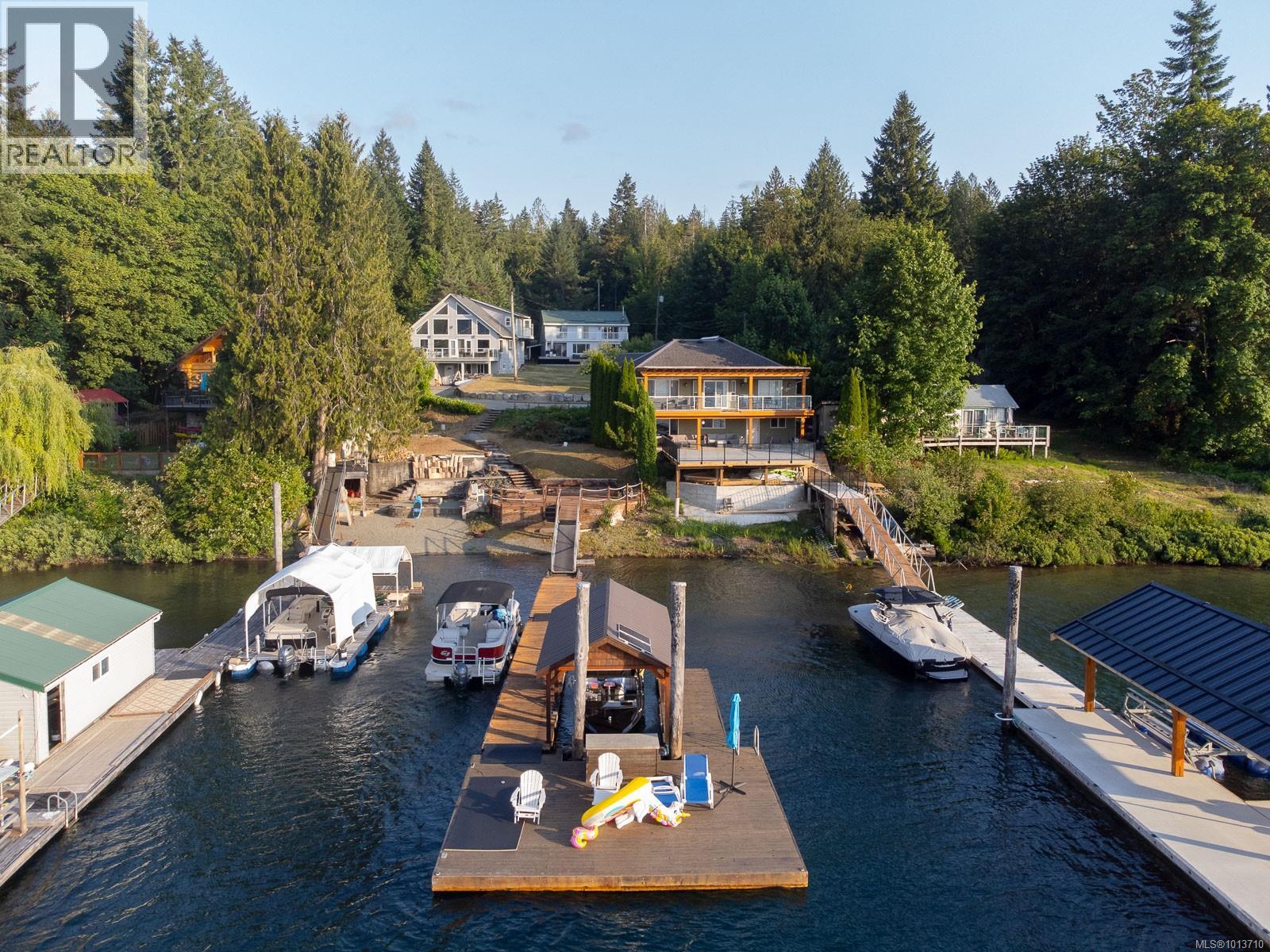 9010 Lord Rd, Port Alberni