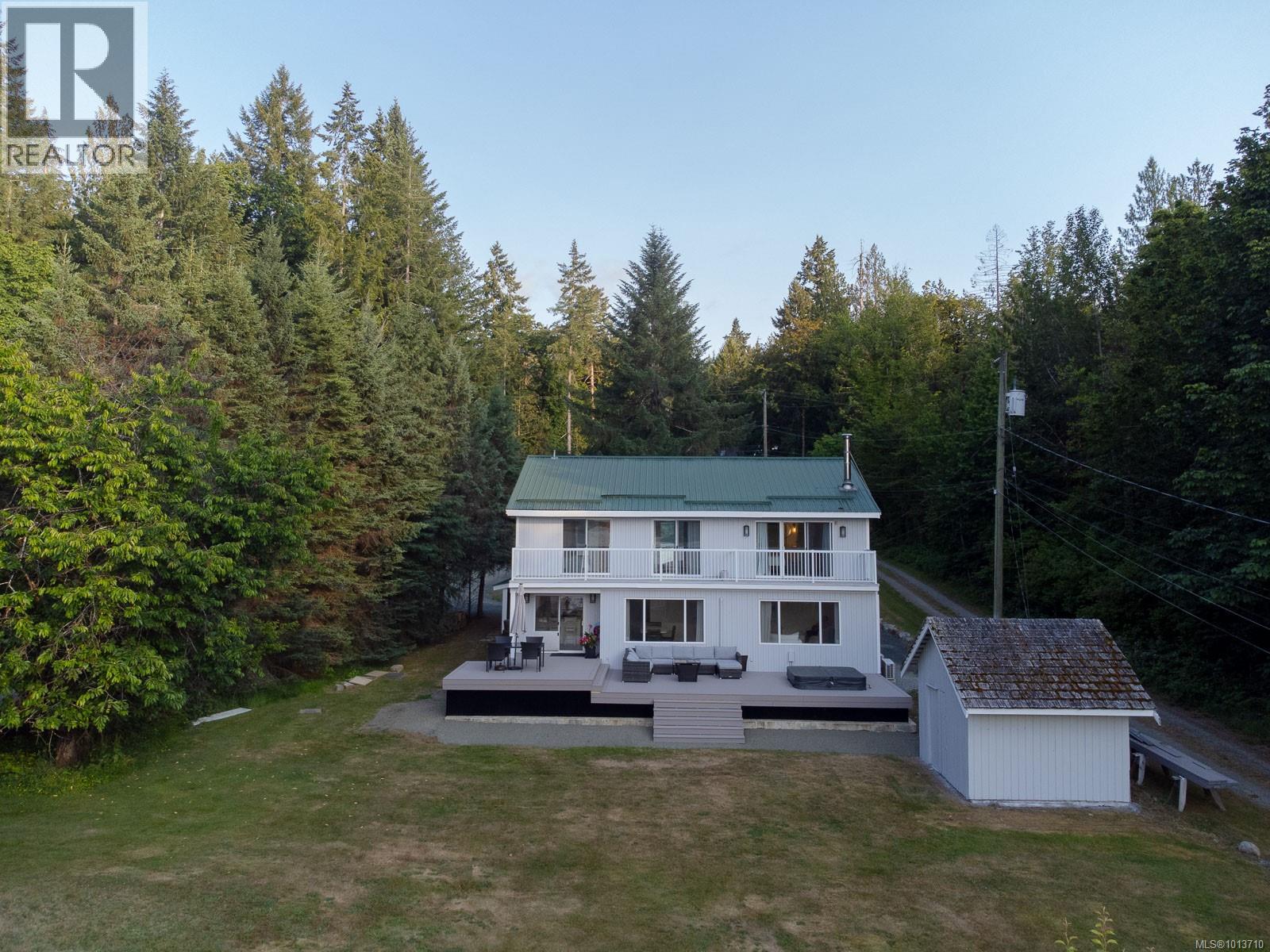 9010 Lord Rd, Port Alberni