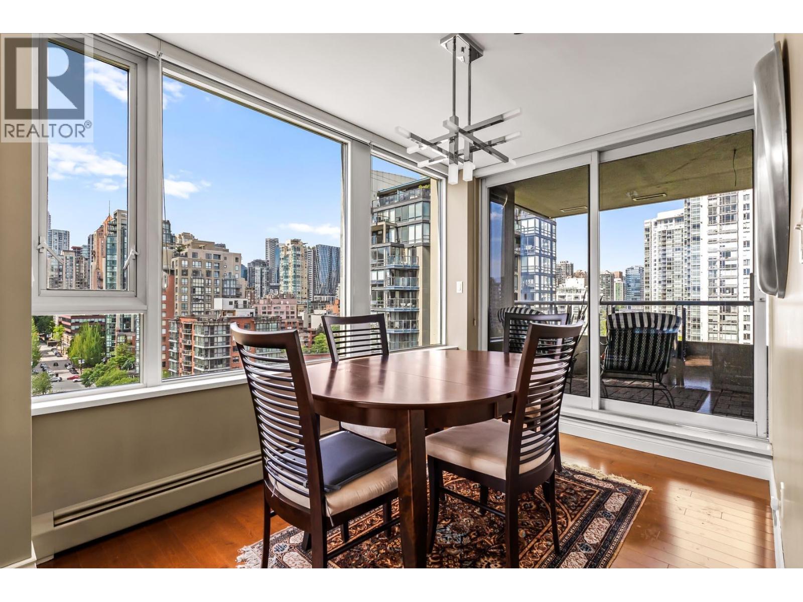 1605 1383 MARINASIDE CRESCENT, Vancouver