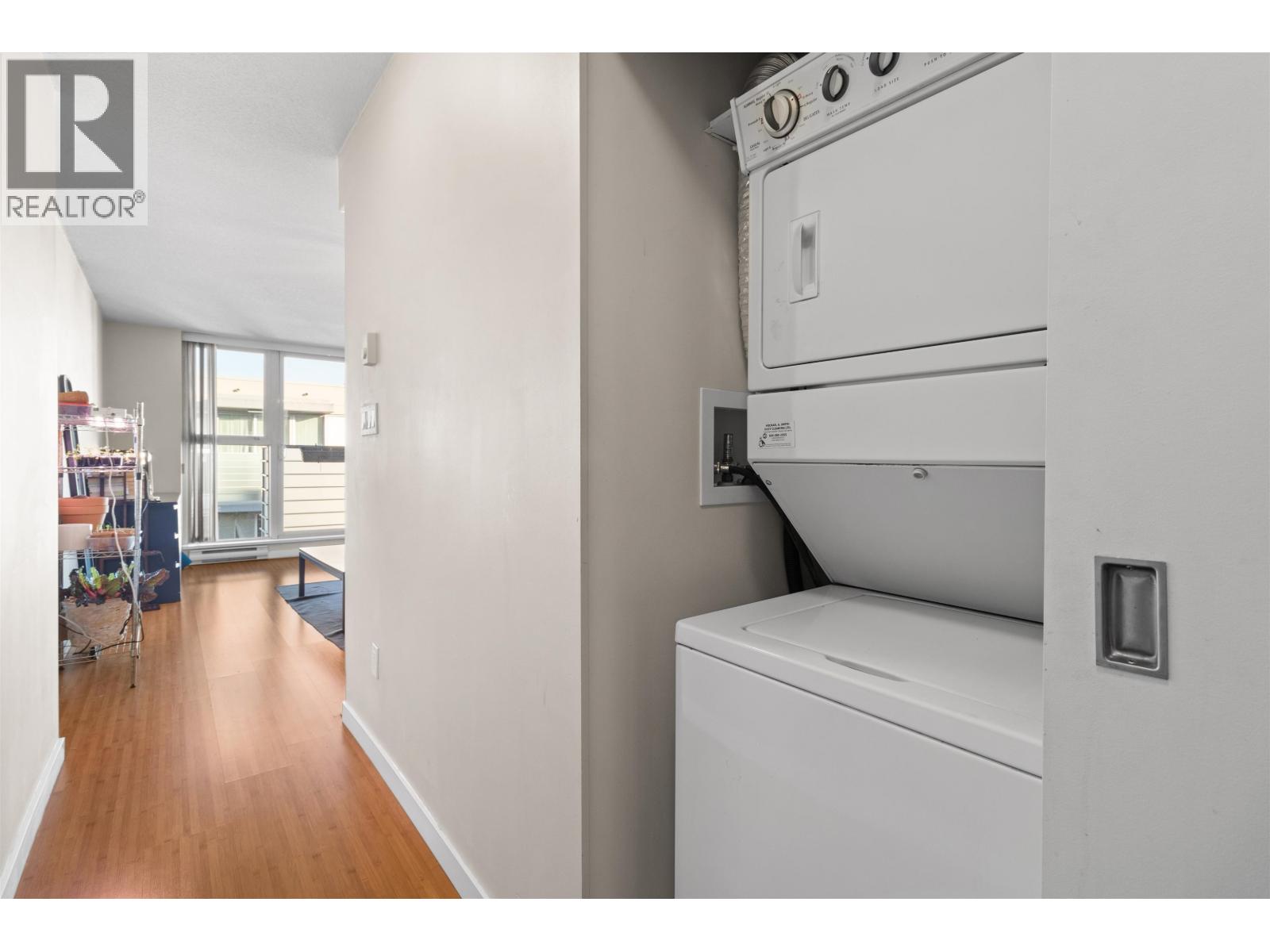 902 168 POWELL STREET, Vancouver