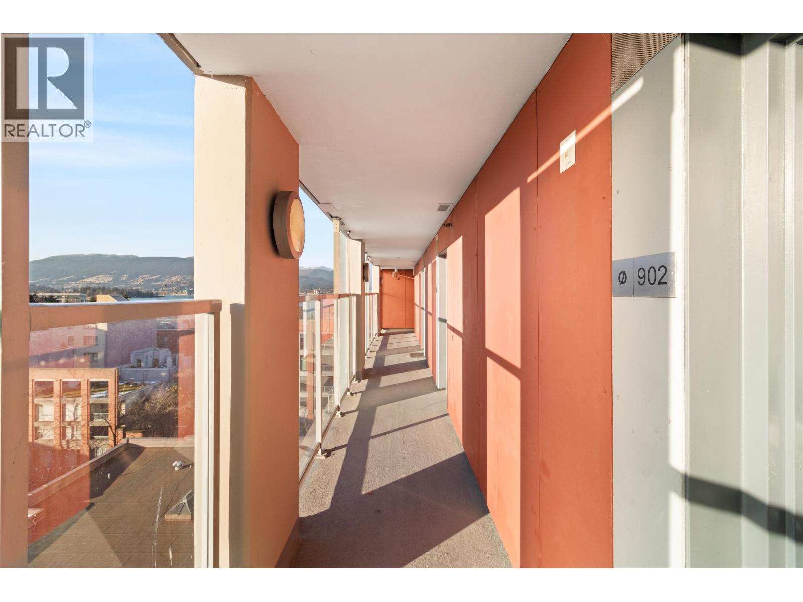 902 168 POWELL STREET, Vancouver