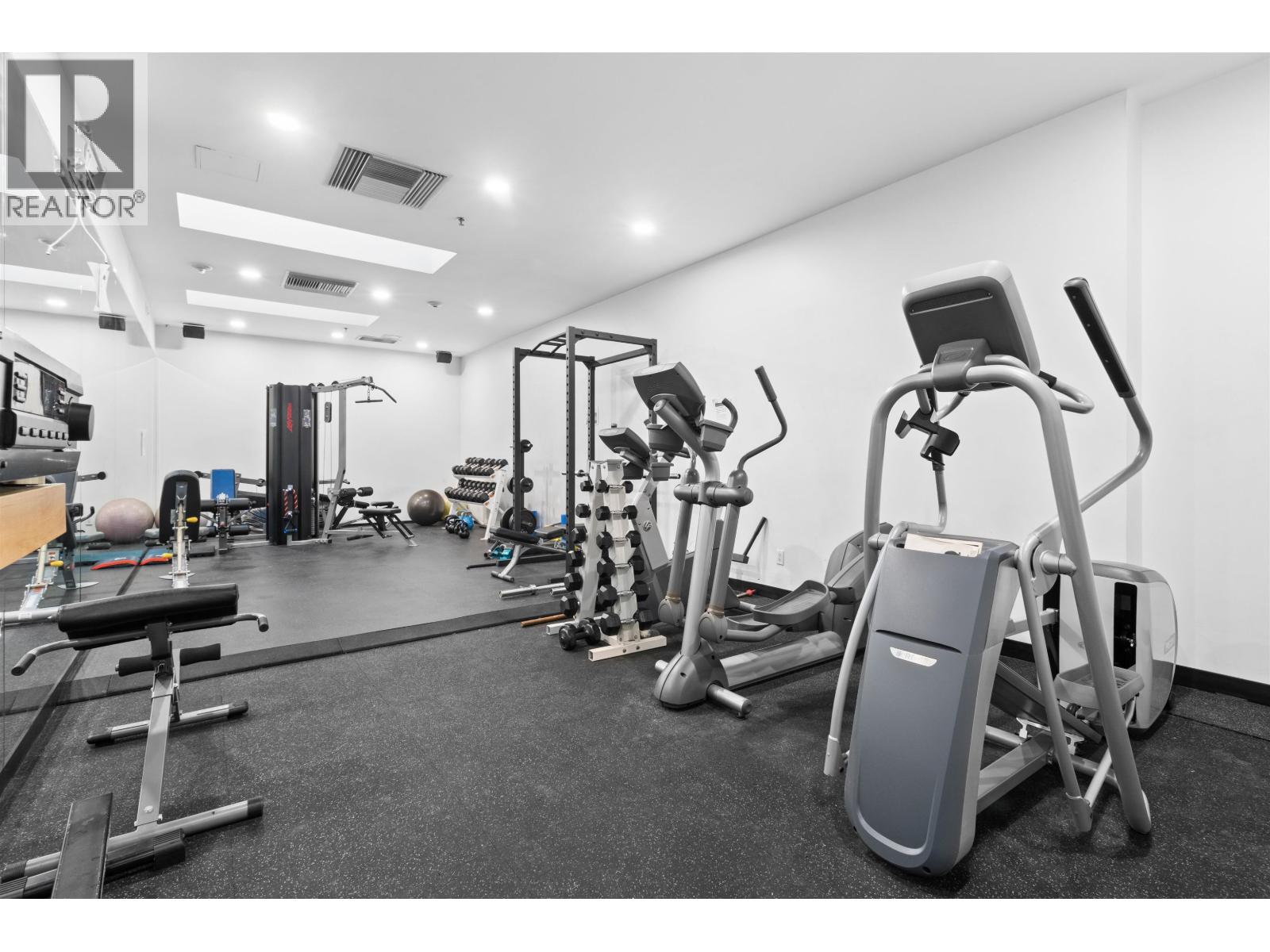 902 168 POWELL STREET, Vancouver